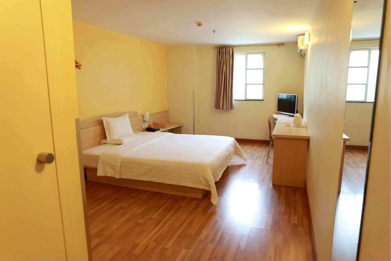 365 Hotel Haimen Номер фото